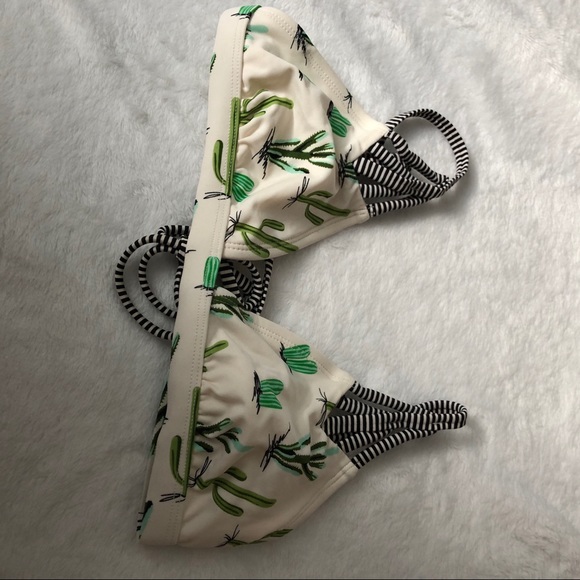 Xhilaration Other - Cactus swim top
